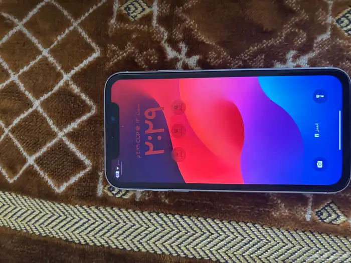 ايفون اكس ار 2