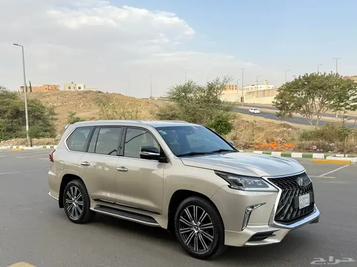 جيب لكزس 2018 1