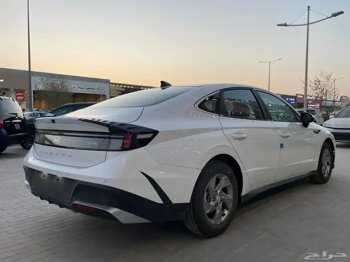 هيواندي سوناتا 2025 فليت خليجي داخلي اوف ويت ( بنزين ) 2.5L 4