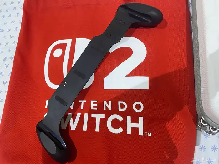 سلام عليكم .. جهاز نينتيندو سويتش 2 بحالة الجديد . 2