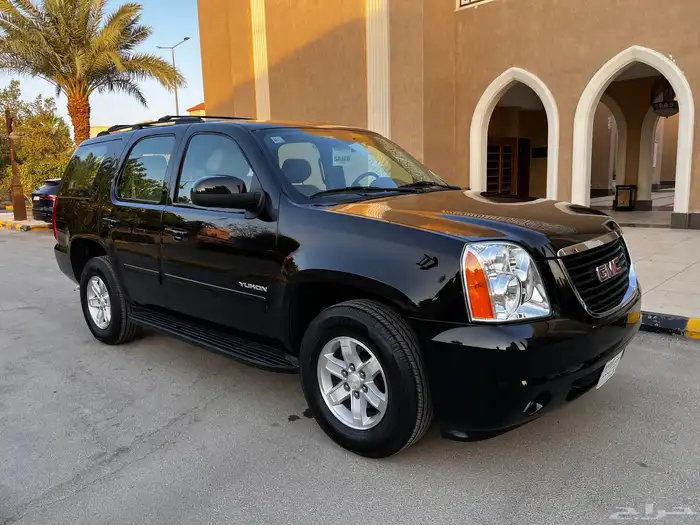 يوكن 2014 مخزن شبه جديد 2