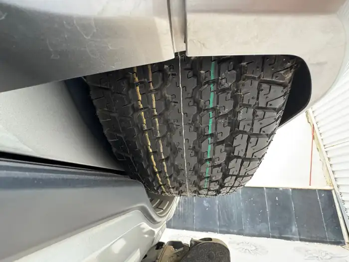 للبيع جيب مستوبيشي باجيرو فل كامل عداد قليل علامة ذهبيه 15