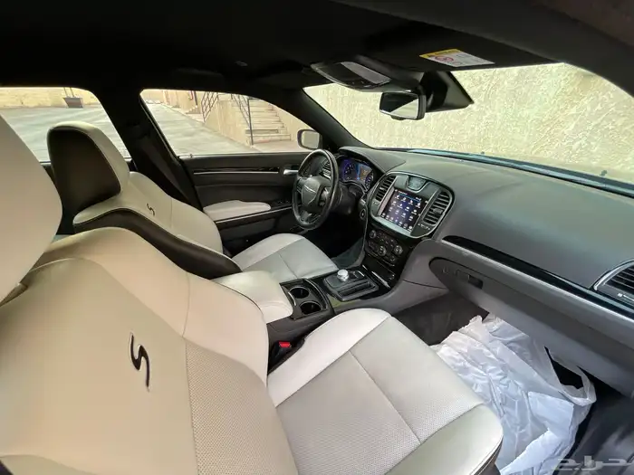 كرايزلر موديل 2021 S300 43