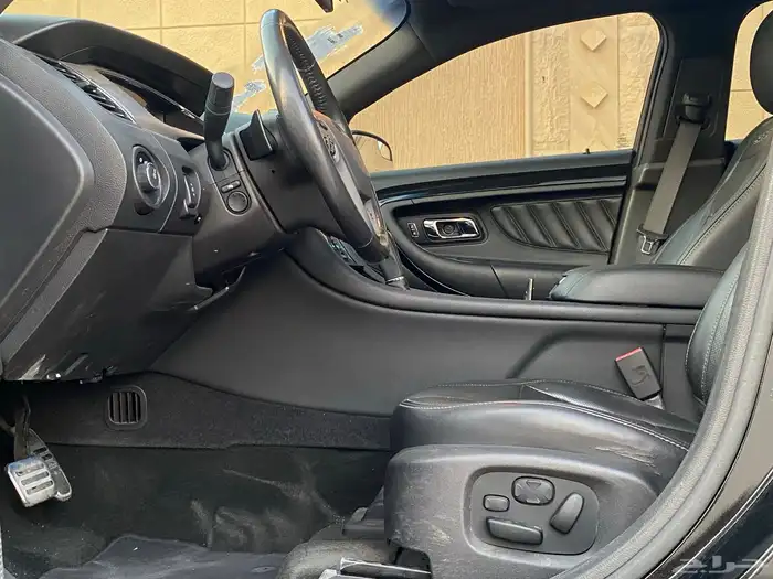 فورد توروس Sho (بطاقه جمرك) 2014 18