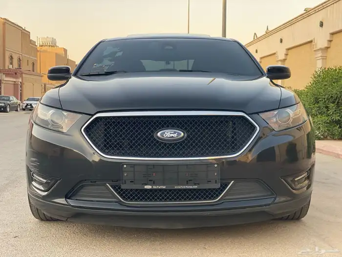 توروس 6 سلندر SHO ( 2014 ) 10