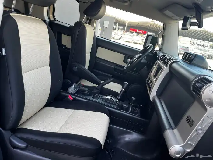 تويوتا اف جى رقم 2 موديل 2023 12