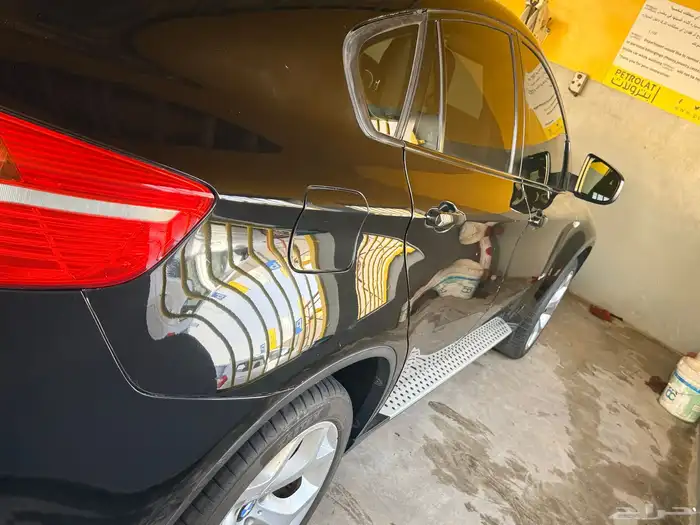 للبيع سيارة BMW فئة X6 موديل 2012 22