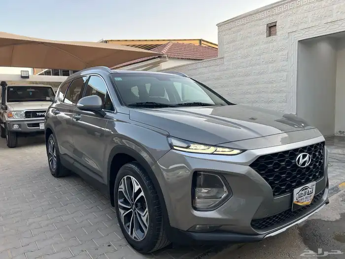 سنتافي 2019 بنزين 6 سلندر سقف بانوراما 7 مقاعد قمة الاطلال 5