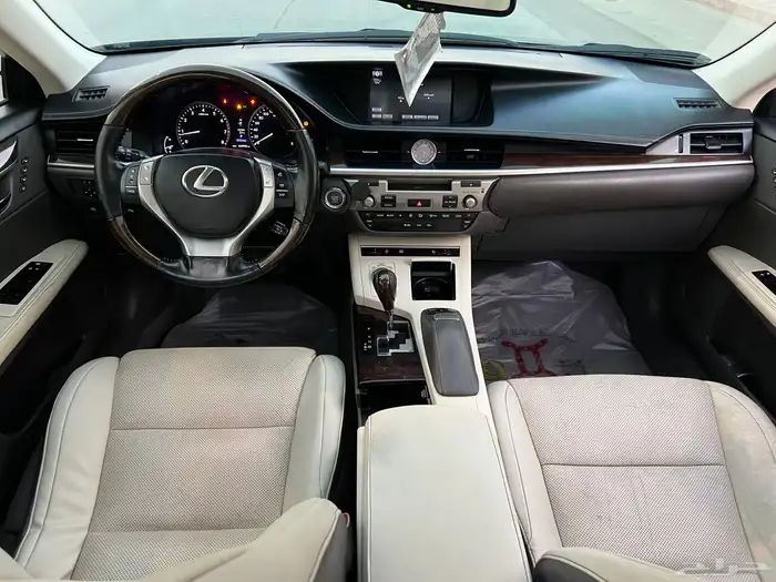 لكزس ES350 2014 فل DD سعودي 12