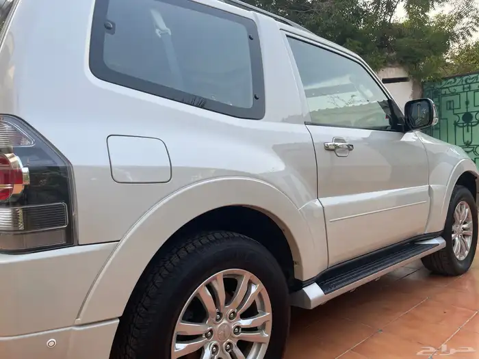 MITSUBISHI PAJERO-2016-Full Option 8