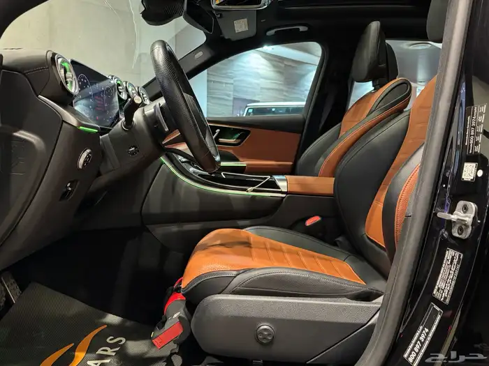 مرسيدس GLC200 SUV موديل 2025م (وارد الجفالي) 10