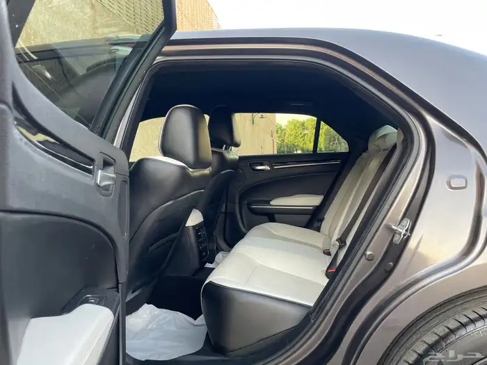 كرايزلر موديل 2021 S300 28