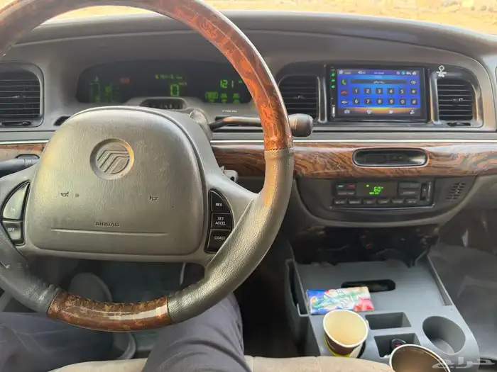 جراند ماركيز للبيع 1999 12