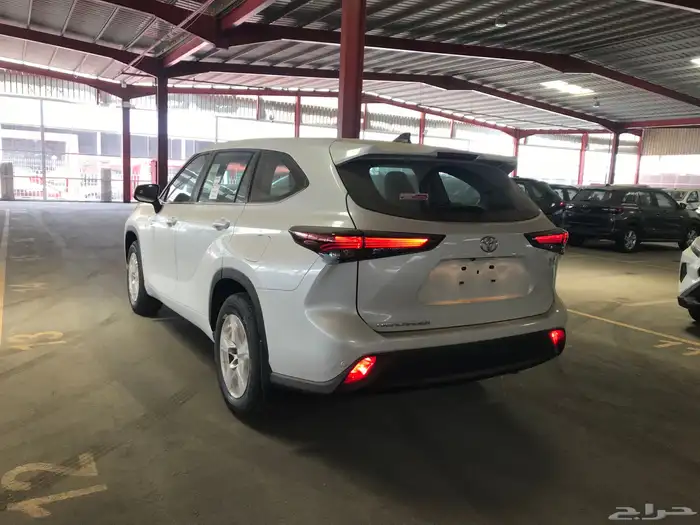 تويوتا هايلاندر GLE هايبرد نصف فل 2025 كاش واقساط 4