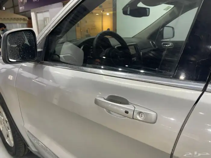 جيب قراند شيروكي 6 سلندر بدي وكاله 2011 9