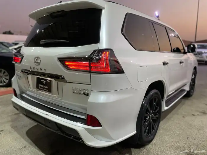لكزس LX570 2020 بلاك اديشن 20