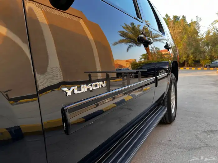 يوكن 2014 مخزن شبه جديد 35