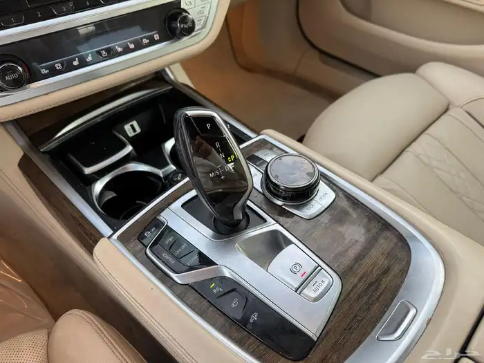 بي ام دبليو 740Li _ 2016 12