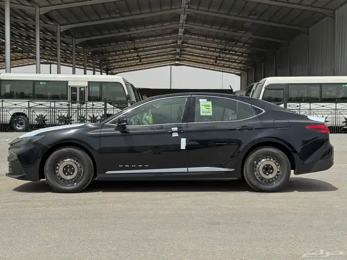 كامري 2025 خليجي E استاندر كاش واقساط 3