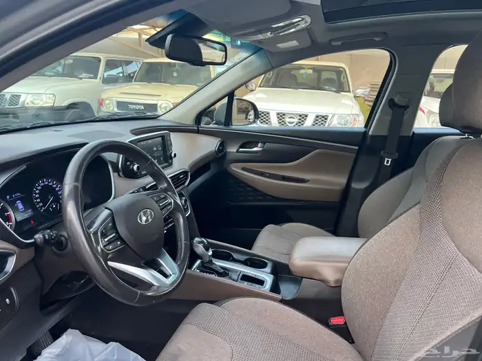 سنتافي 2019 بنزين 6 سلندر سقف بانوراما 7 مقاعد قمة الاطلال 52