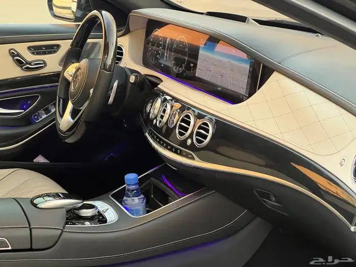 مرسيدس S560 2020 اليخت (ممشى قليل) 20