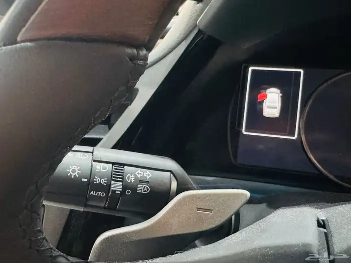 لكزس ES 350 بريمي CC بلس 2025 ابيض نظام 50-50 13