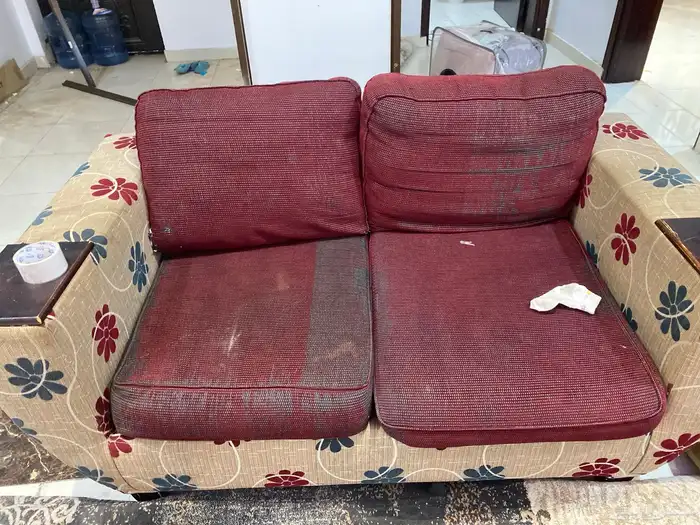 كنب نظيف 9 نفر مع فرشة ودولاب 4