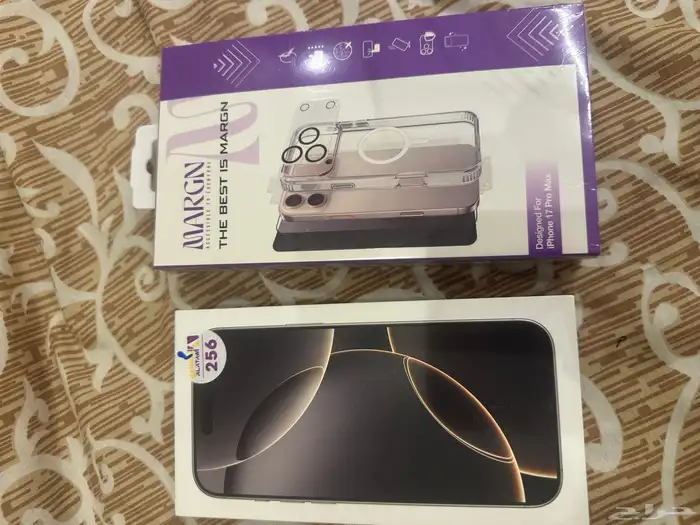 آيفون 16 برو ماكس ذاكرة 256 جديد بكرتونه مع بكج حماية 1