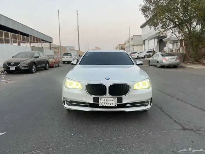 بي إم دبليو مديل 2013 0