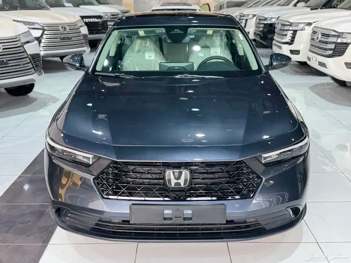 هوندا اكورد EX نص فل رادار 2025 نظام 50-50 0