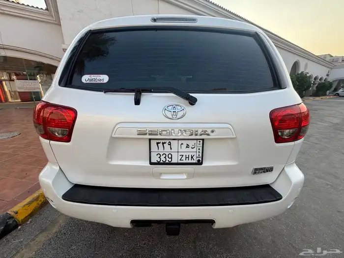 تويوتاسكويا2016مالك أول بودي كاله ثلاجه بدون دبل ماشاءالله 3