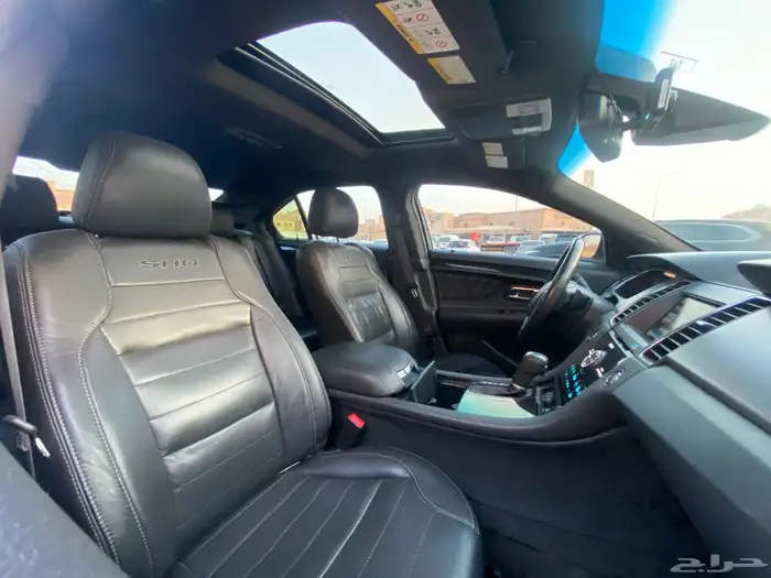 فورد توروس Sho (بطاقه جمرك) 2014 22