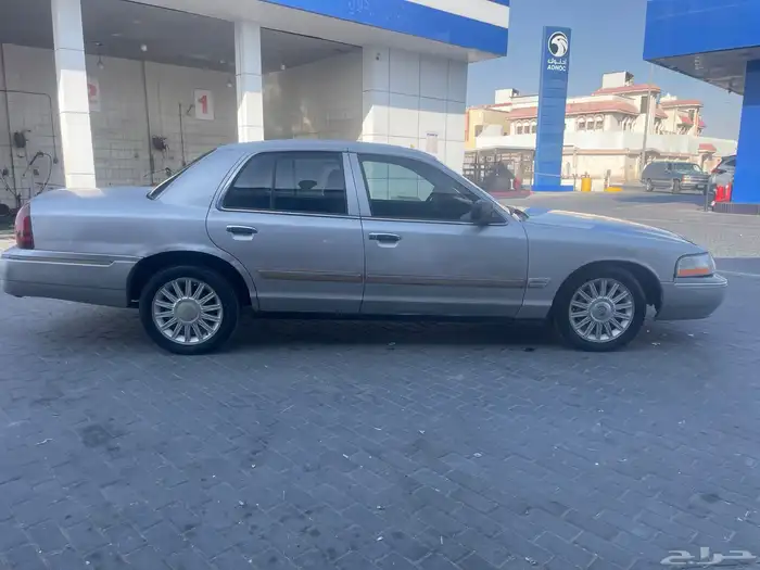 فورد ماركيز 2010 3