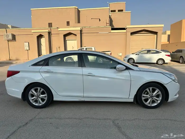 سوناتا 2012 محركات شرط 8