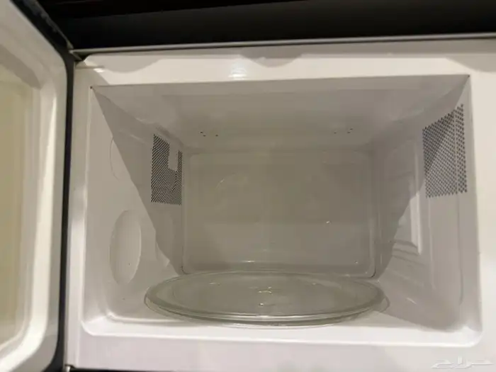 فرن ميكروويف دايوو KOR-861H مستعمل بحالة ممتازة 3