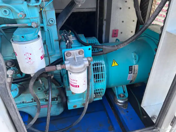 مولد كهربائي كومنز 50 كيلو واط - 66 كيلو فولت امبير 2