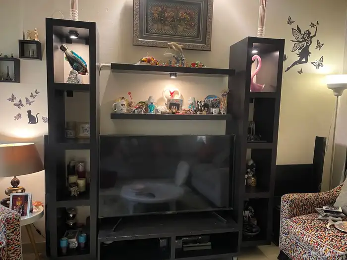 بوفيه مع طاولة تلفزيون من ايكيا 3