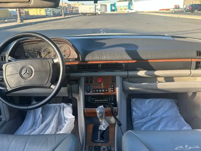 مرسيدس 300 مخزن بطاقه جمركيه 6