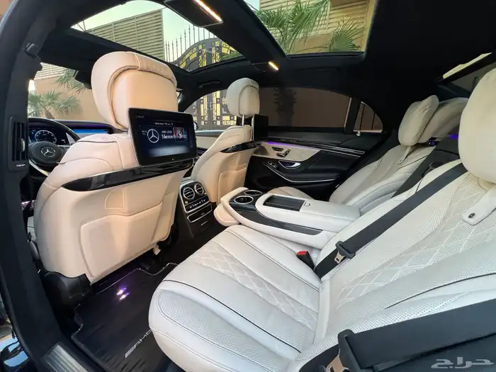 مرسيدس S560 2020 اليخت (ممشى قليل) 13