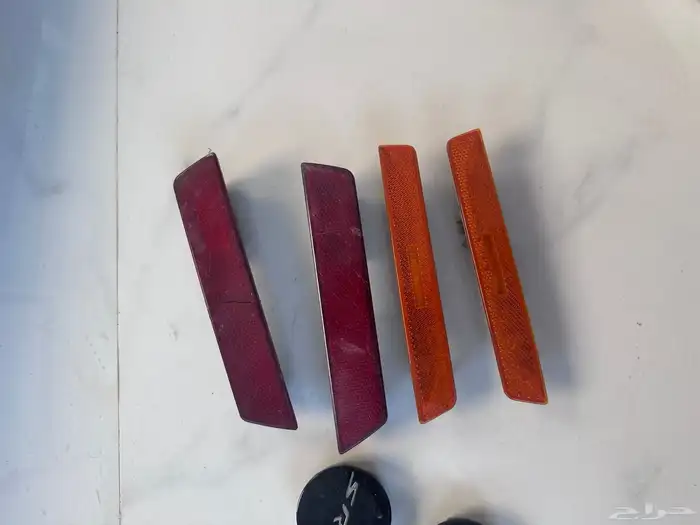 عواكس علامات دودج تشالنجر غطا بعلامة srt للجنوط 0