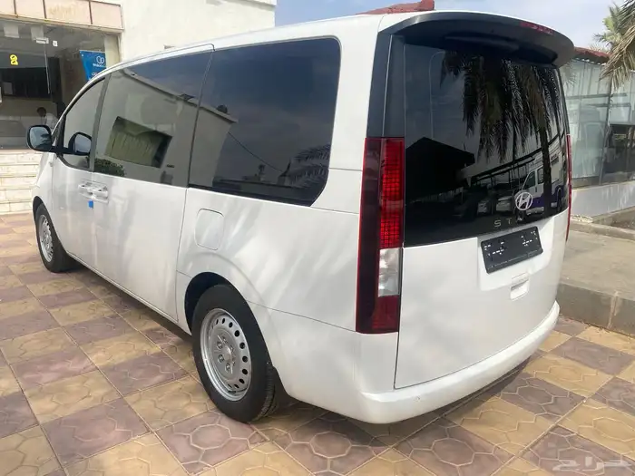 هونداي ستاريا 25 ديزل استاندر 11راكب عداد 26ألف 2