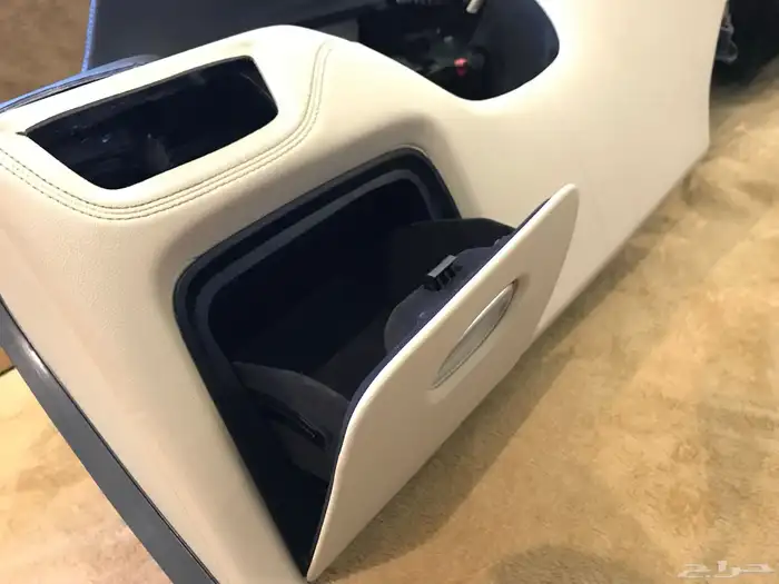 طبلون مع الارباق بي ام الفئه السابعه من موديل 2016 الى 2022 4