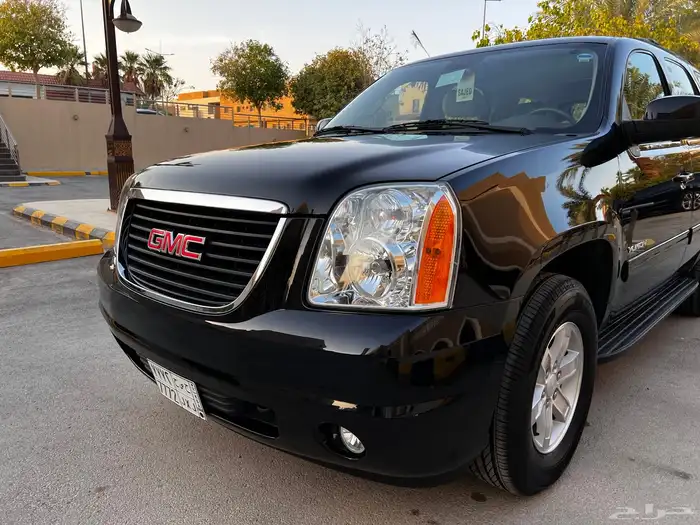 يوكن 2014 مخزن شبه جديد 17