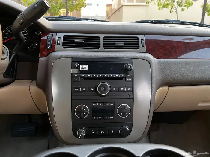 يوكن 2014 مخزن شبه جديد 50