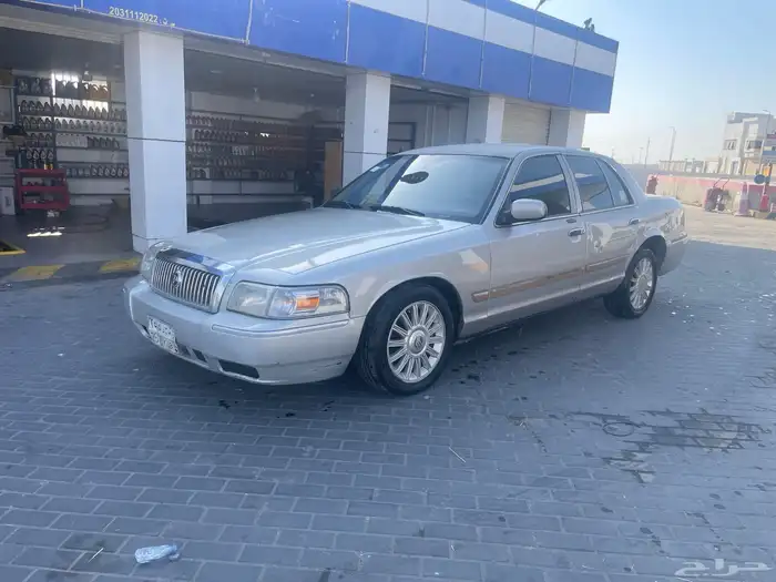 فورد ماركيز 2010 1