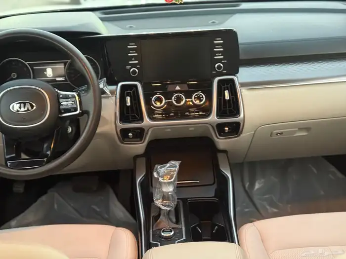 كيا سورنتو 2021 سعودي 8