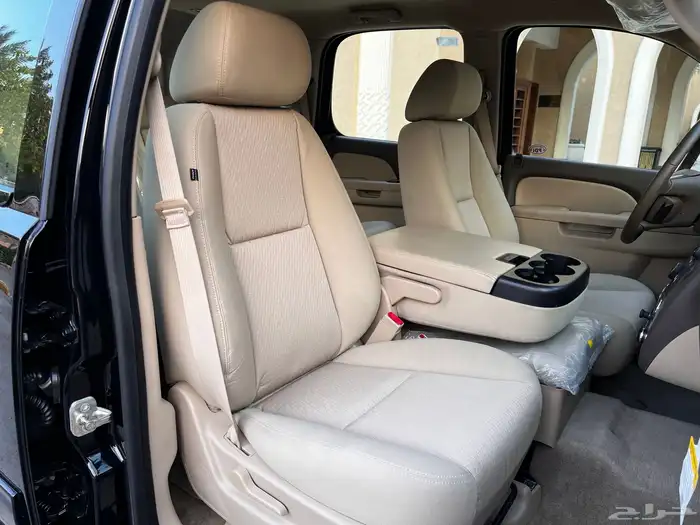 يوكن 2014 مخزن شبه جديد 46