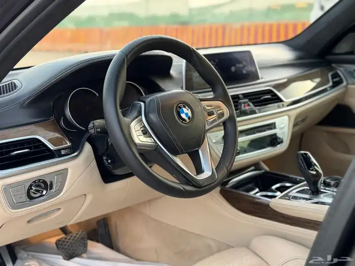 بي ام دبليو 740Li _ 2016 6