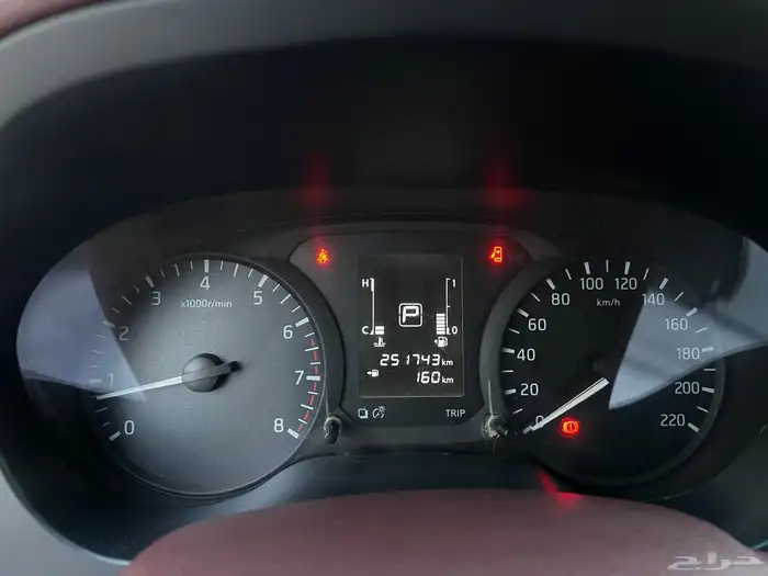 نافارا 2016 بنزين فل كامل لدى قمة الاطلال 47