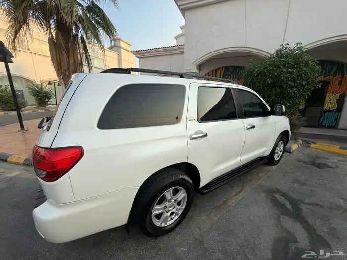 تويوتاسكويا2016مالك أول بودي كاله ثلاجه بدون دبل ماشاءالله 6